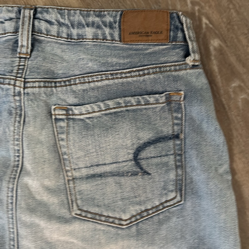 American eagle distressed acid wash lace detail mini skirt size 2 - Picture 4 of 10